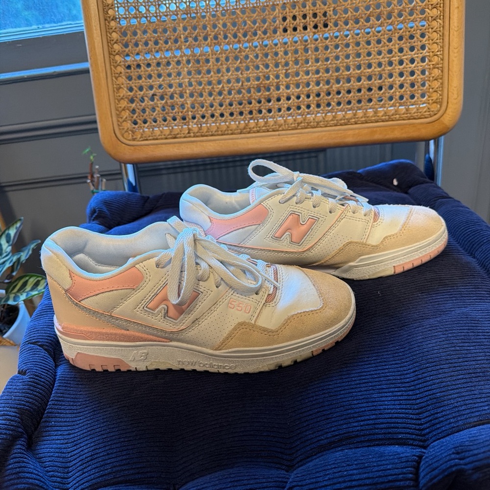 New Balance 550 Sneakers Pink